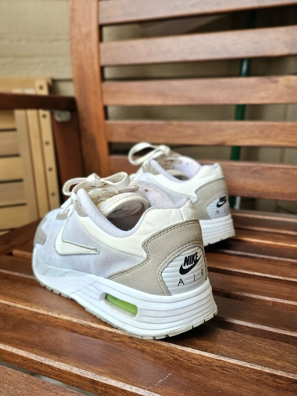 Nike Women's SIZE 7.5 - Picture 2 of 5